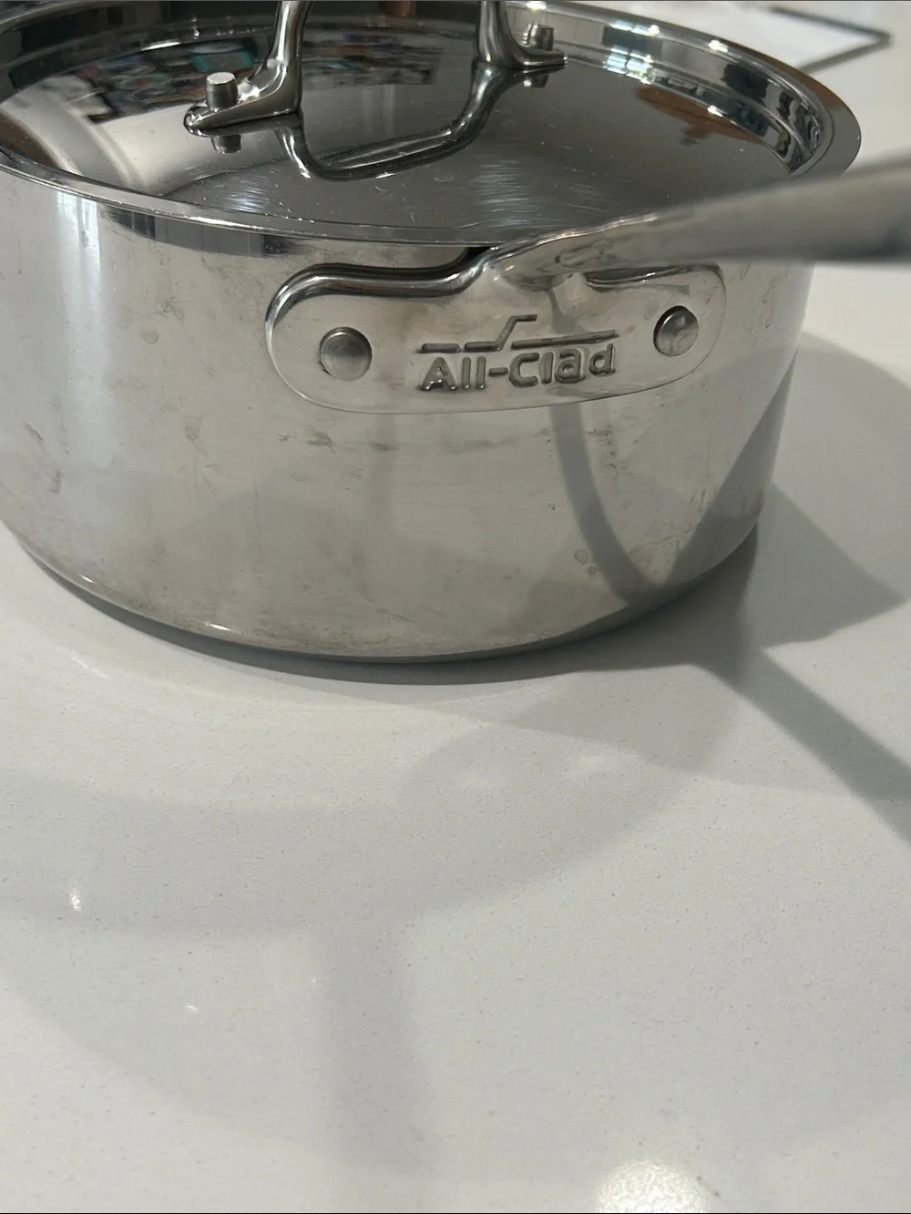 All Clad 1 1/2 qt. Stainless Steel Saucepan w/Lid - Silver Excellent Condition